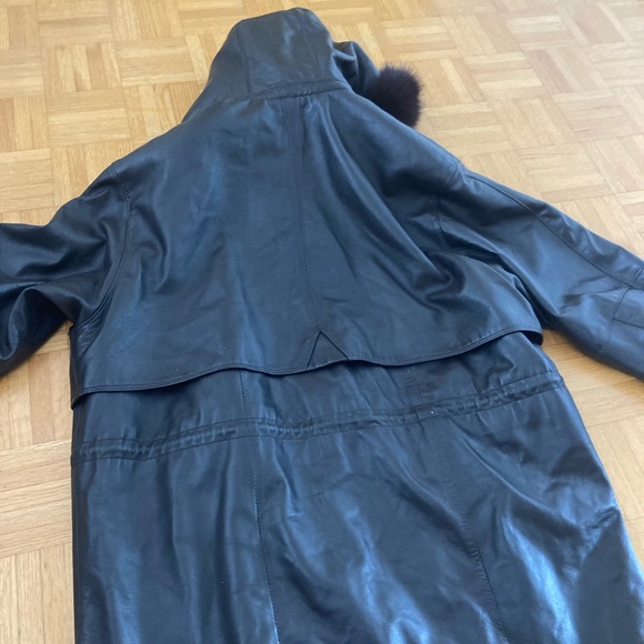 High-quality leather jacket - Picture 5 of 9